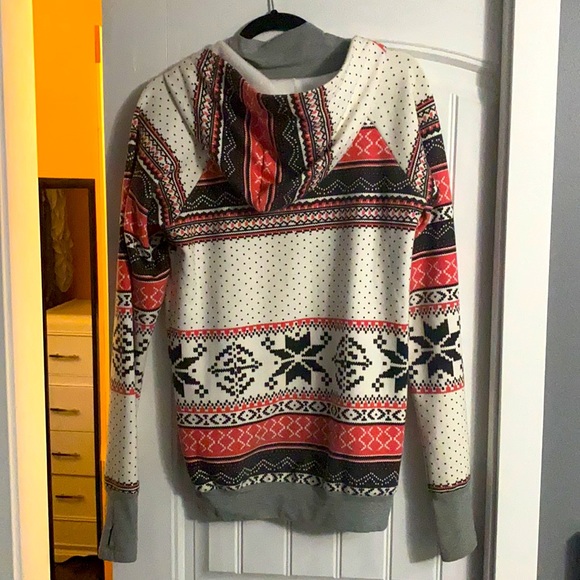 Daisy Mae sweater - Picture 2 of 2